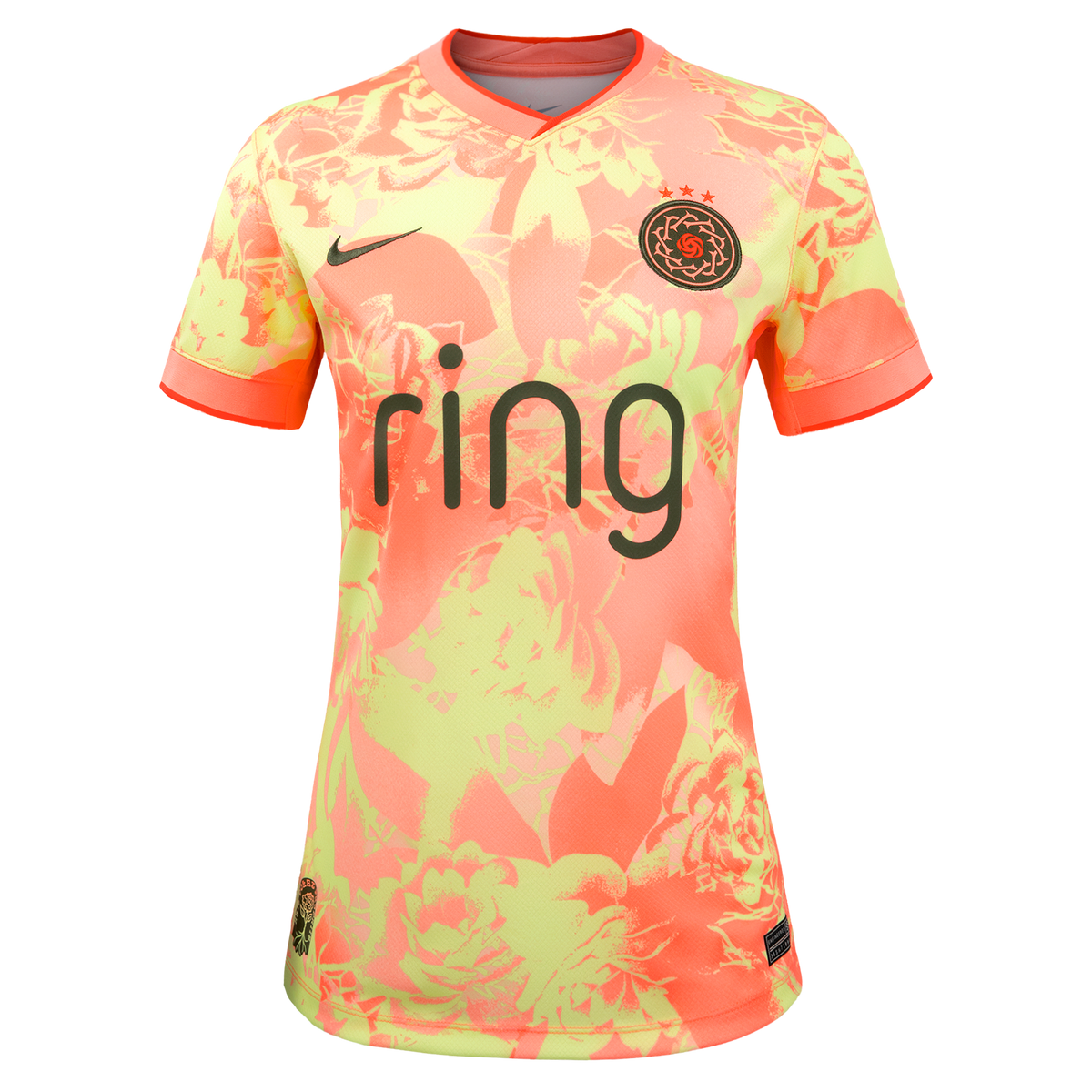 FLUSS needle punch football shirts 花柄 Reinventing football shirts through the art of embroidery