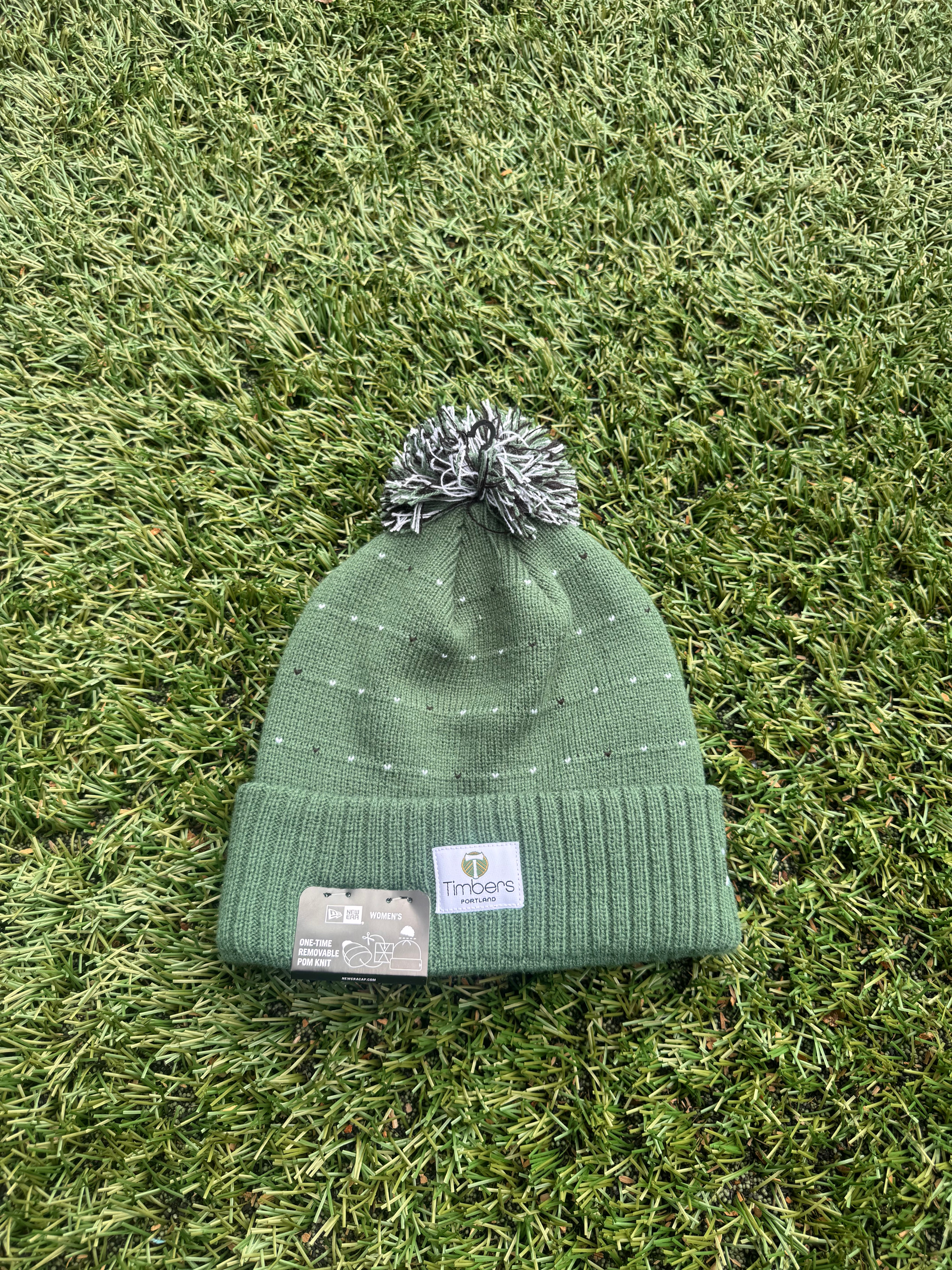 PORTLAND TIMBERS FC WOMEN'S KNIT CUFF FOREST GREEN POM BEANIE